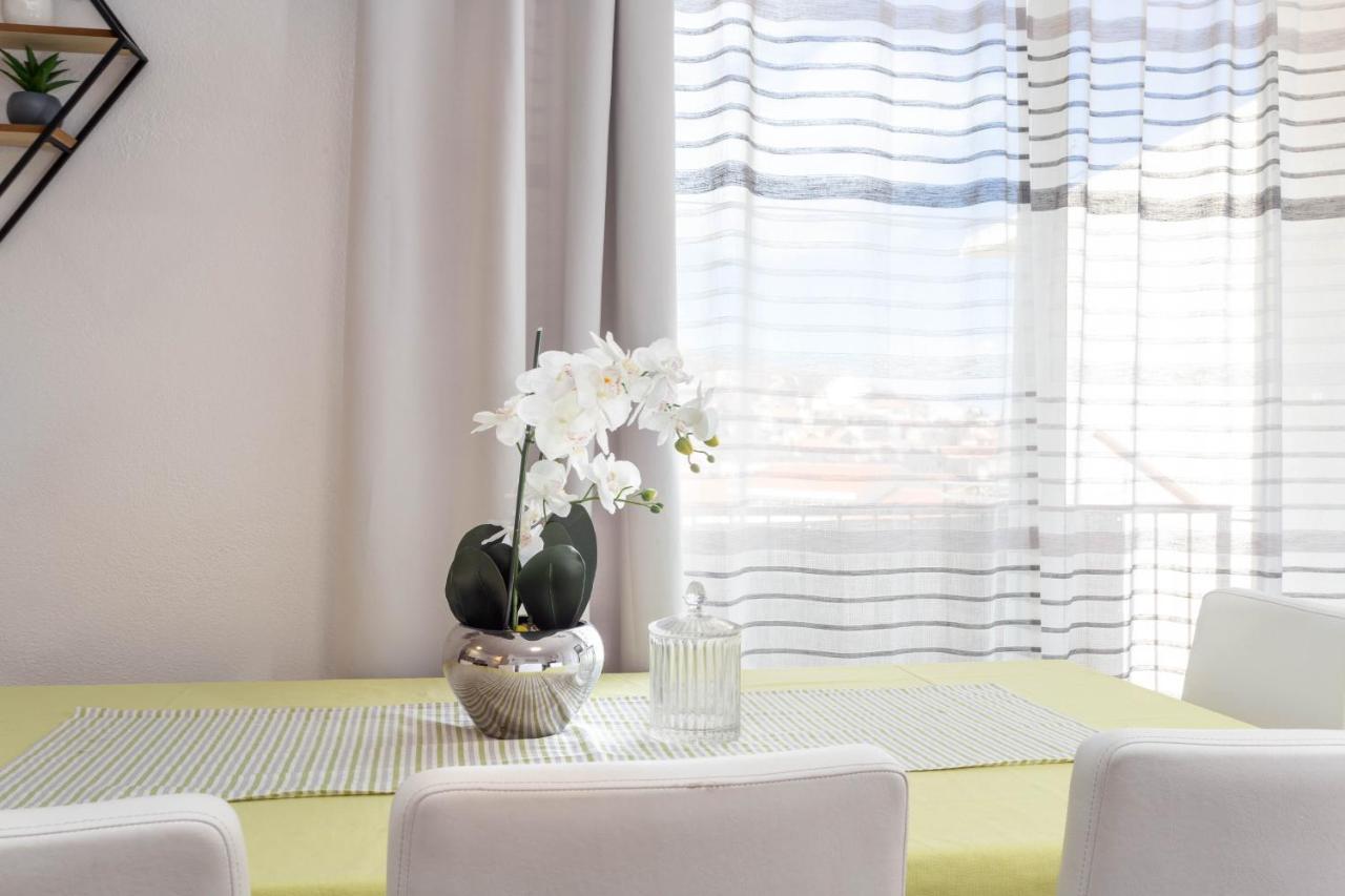 Apartments Edi - Zf Hvar Хвар Екстериор снимка