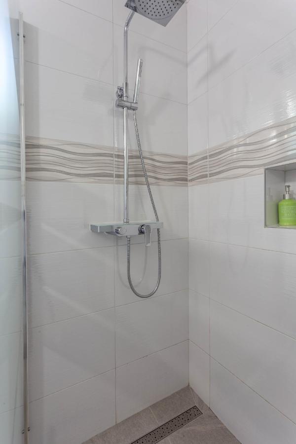 Apartments Edi - Zf Hvar Хвар Екстериор снимка