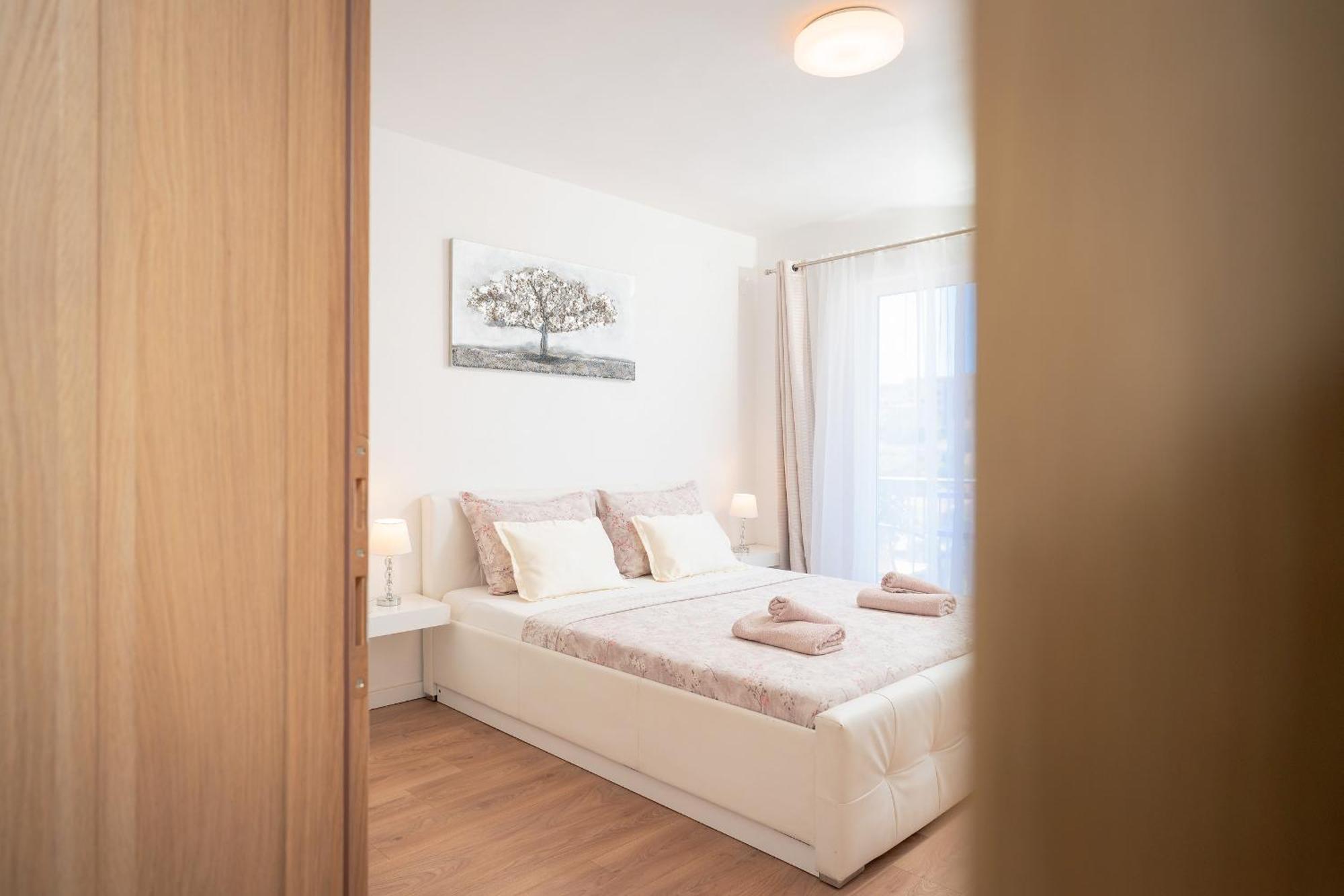 Apartments Edi - Zf Hvar Хвар Екстериор снимка